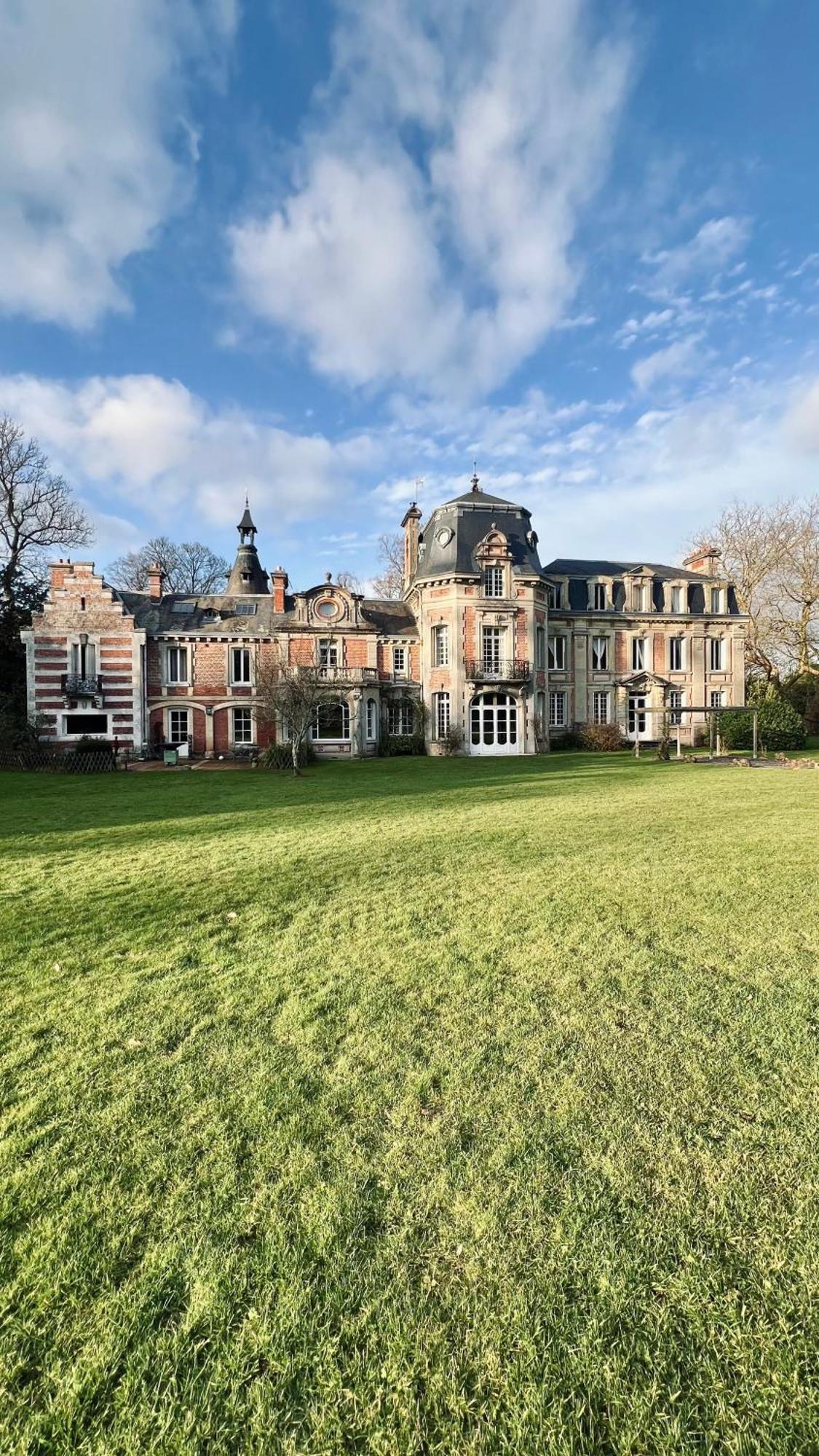 Le Chateau De Saint Ouen Entre Et Campagne * Bertreville-Saint-Ouen